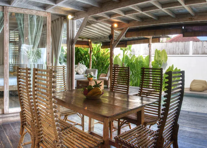 Layla - Charming 2br In Oberoi - Prime Location! Villa