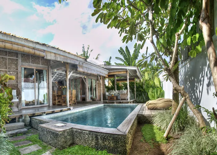 Layla - Charming 2br In Oberoi - Prime Location! Seminyak (Bali)